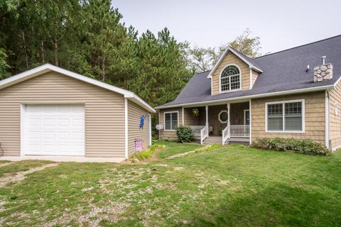 1051 Lyle Dr, Crystal, MI 48818 photo 5