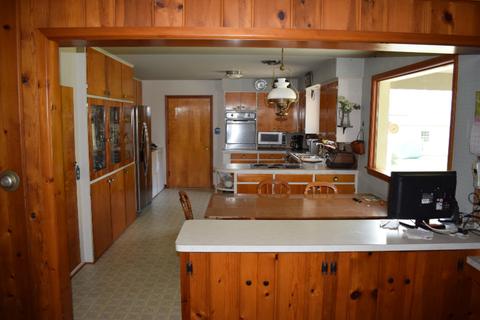 580 Eighth St, Manistee, MI 49660 photo 16