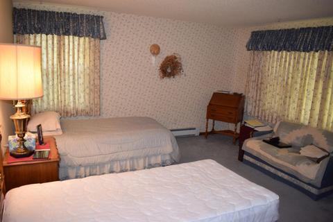 580 Eighth St, Manistee, MI 49660 photo 14