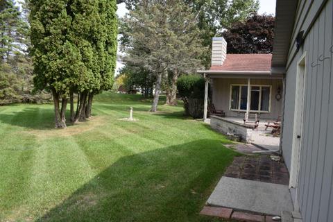 580 Eighth St, Manistee, MI 49660 photo 17
