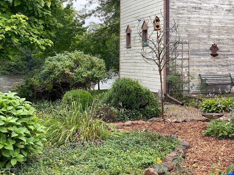 404 E Bridge St, Plainwell, MI 49080 photo 80