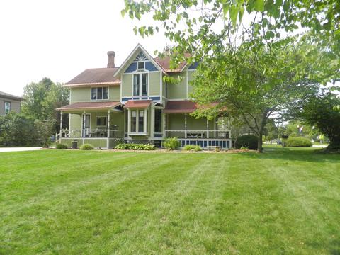 404 E Bridge St, Plainwell, MI 49080 photo 94