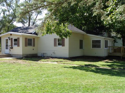 348 E Morrell St, Otsego, MI 49078 photo 3