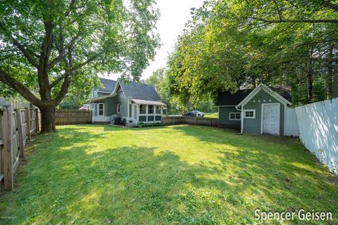 210 W High St, Belding, MI 48809 photo 38