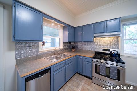 210 W High St, Belding, MI 48809 photo 16