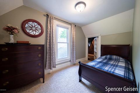 210 W High St, Belding, MI 48809 photo 26