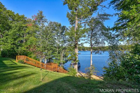 4347 W Pine Bluff Dr, Grant, MI 49327 photo 59