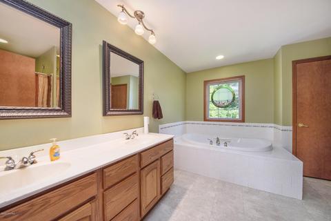 5203 Herbert Rd, Hickory Corners, MI 49060 photo 20