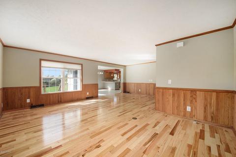 5203 Herbert Rd, Hickory Corners, MI 49060 photo 3