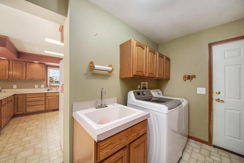 5203 Herbert Rd, Hickory Corners, MI 49060 photo 13