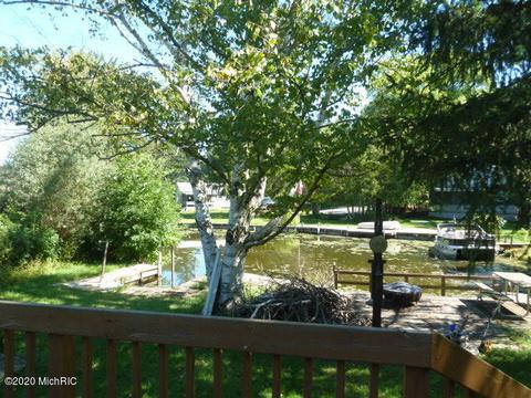 5471 Circle Dr, Reading, MI 49274 photo 4