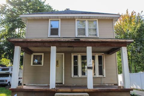 709 S Hooker Ave, Three Rivers, MI 49093 photo 2