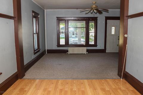 709 S Hooker Ave, Three Rivers, MI 49093 photo 9