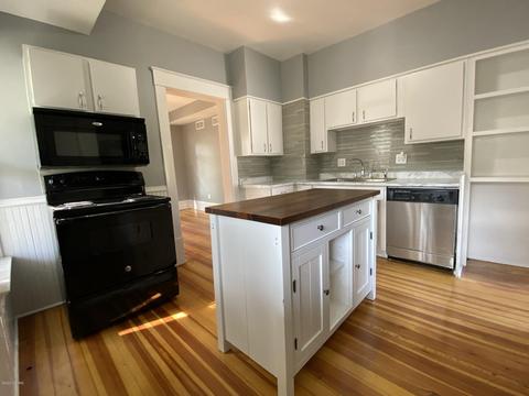 623 West St, Three Rivers, MI 49093 photo 5