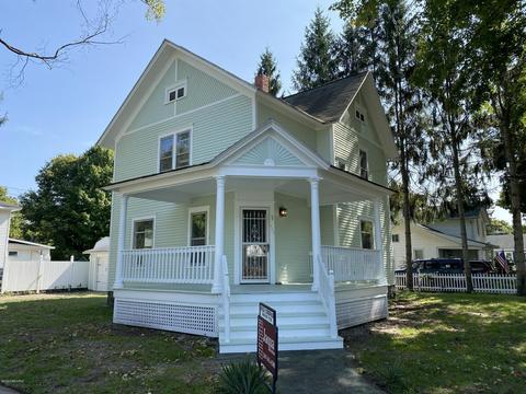 623 West St, Three Rivers, MI 49093 photo 1
