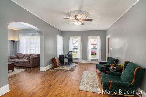 610 E Main St, Lowell, MI 49331 photo 12