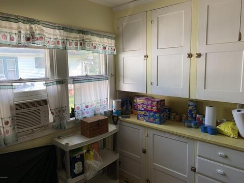 80 Ave B, Springfield, MI 49037 photo 11