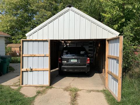 80 Ave B, Springfield, MI 49037 photo 3