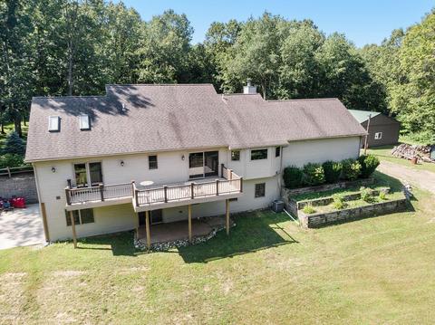 197 109th Ave, Plainwell, MI 49080 photo 5
