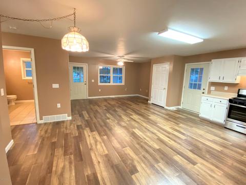 4138 E Shore Dr, Stanton, MI 48888 photo 5