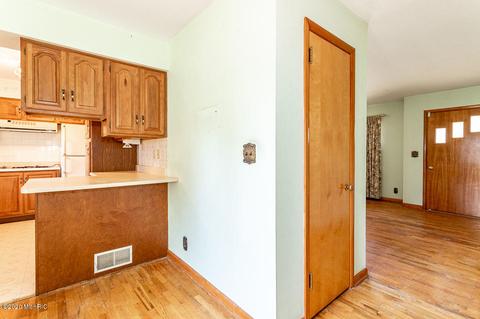 318 Ferguson Rd, Marshall, MI 49068 photo 32