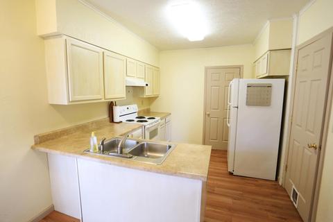 320 S Constantine St, Three Rivers, MI 49093 photo 9