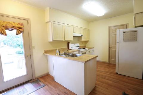 320 S Constantine St, Three Rivers, MI 49093 photo 12
