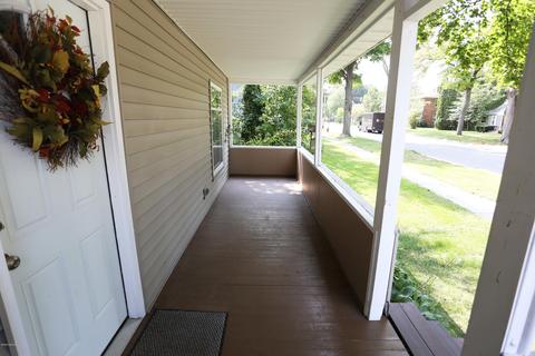 320 S Constantine St, Three Rivers, MI 49093 photo 3