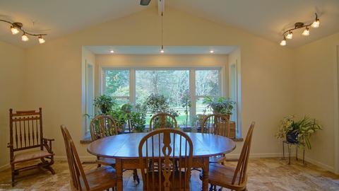12620 Garr Rd, Buchanan, MI 49107 photo 4