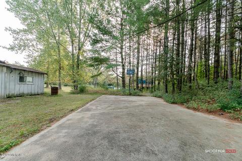 3487 E Monroe Rd, White Cloud, MI 49349 photo 15