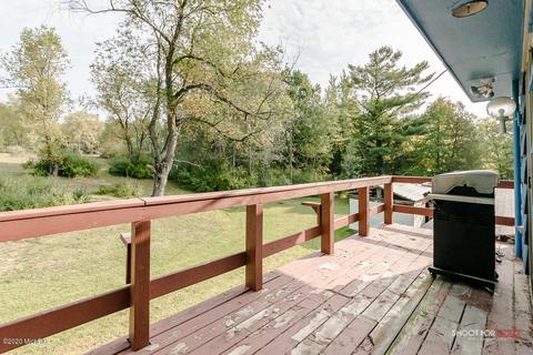 3487 E Monroe Rd, White Cloud, MI 49349 photo 9