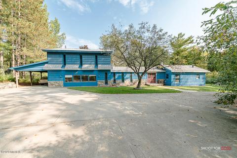 3487 E Monroe Rd, White Cloud, MI 49349 photo 1