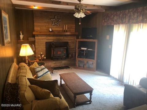 7206 10th Ave, Remus, MI 49340 photo 10