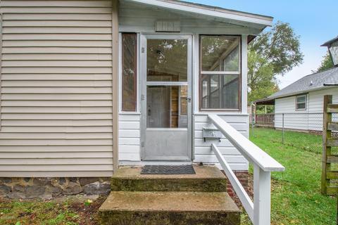 1109 Seventh St, Three Rivers, MI 49093 photo 3