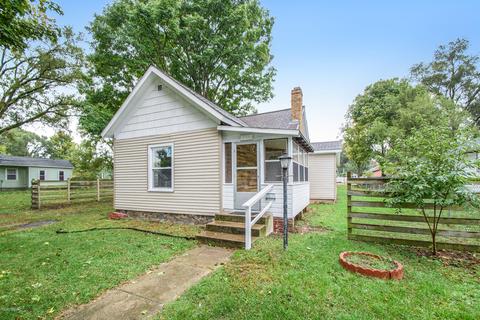 1109 Seventh St, Three Rivers, MI 49093 photo 1