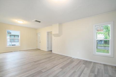 1109 Seventh St, Three Rivers, MI 49093 photo 7
