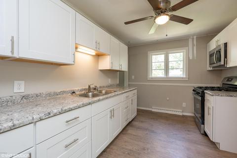1112 5th St, Three Rivers, MI 49093 photo 7
