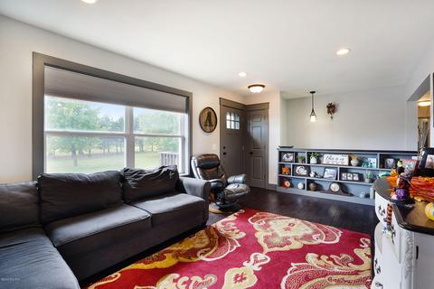 4070 Belding Rd, Belding, MI 48809 photo 8