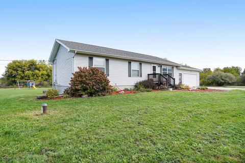 4070 Belding Rd, Belding, MI 48809 photo 2