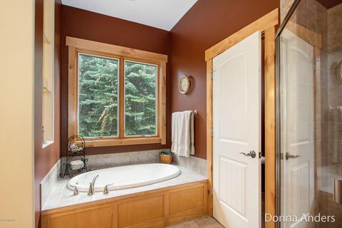 2792 Sturbridge Dr SE, Ada, MI 49301 photo 21
