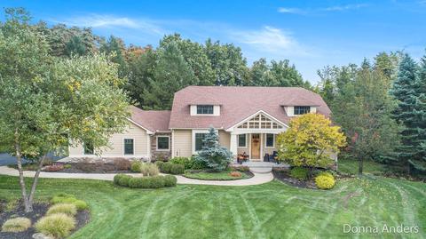 2792 Sturbridge Dr SE, Ada, MI 49301 photo 4