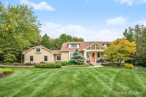 2792 Sturbridge Dr SE, Ada, MI 49301 photo 1