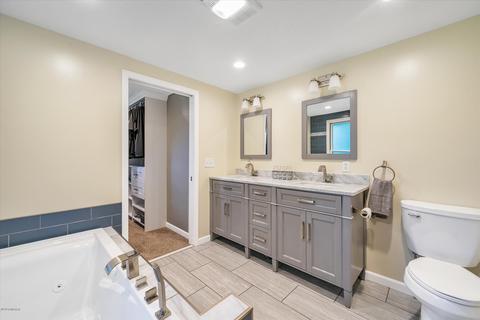 830 Andover Dr, Dewitt, MI 48820 photo 32
