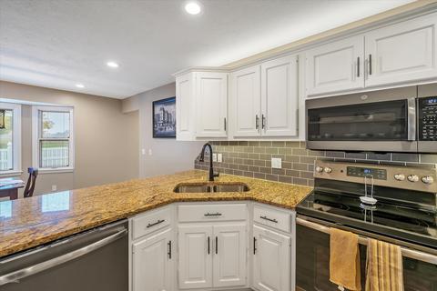 830 Andover Dr, Dewitt, MI 48820 photo 15