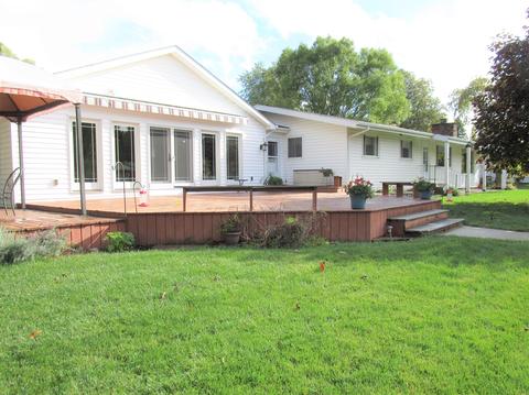 734 E Channel Dr, Coldwater, MI 49036 photo 2