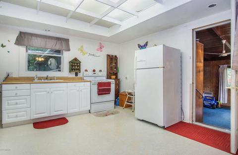 14840 State Rd, Spring Lake, MI 49456 photo 8