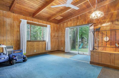 14840 State Rd, Spring Lake, MI 49456 photo 9