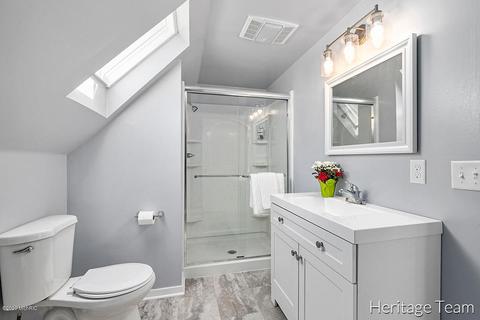 7635 Macarthur Rd, Saranac, MI 48881 photo 18