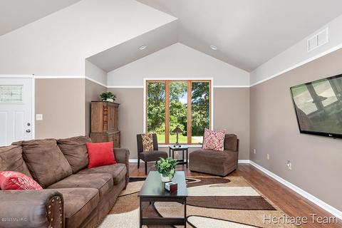 7635 Macarthur Rd, Saranac, MI 48881 photo 4