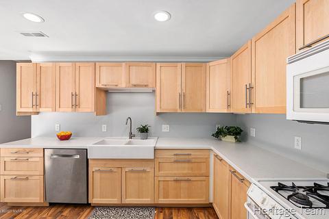 7635 Macarthur Rd, Saranac, MI 48881 photo 11